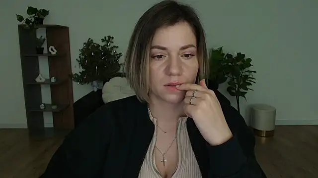 Snapshot of MariaSttone chatting on 30, 1, 2025 MariaSttone online show from 30, 1, 2025