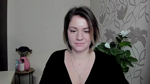 Snapshot of MariaSttone chatting on 22, 2, 2025 MariaSttone online show from 22, 2, 2025