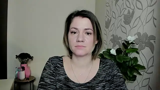 Snapshot of MariaSttone chatting on 23, 2, 2025 MariaSttone online show from 23, 2, 2025