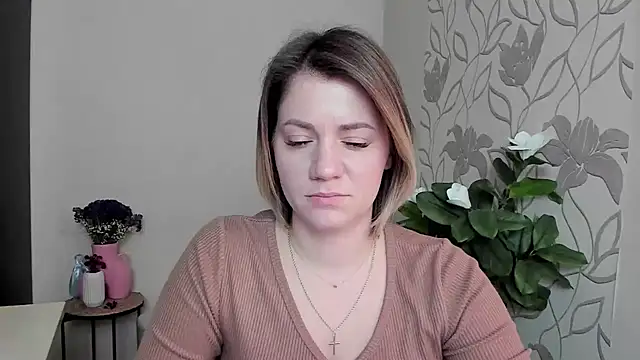 Snapshot of MariaSttone chatting on 27, 2, 2025 MariaSttone online show from 27, 2, 2025