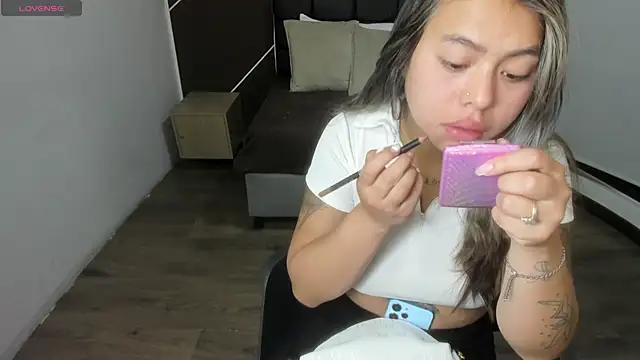 AntonellaRosee  online show from 3, 3, 2025