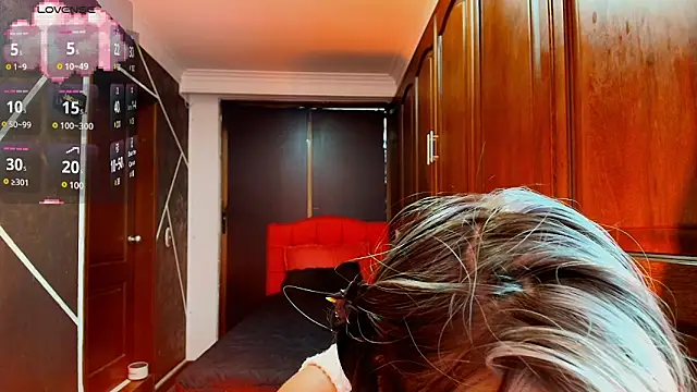 AntonellaRosee  online show from 22, 3, 2025