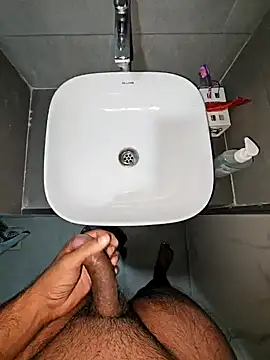 rahulGJ03 online show from 5, 2, 2025