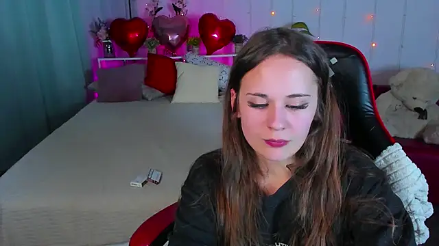 Makima lee online show from 28, 1, 2025