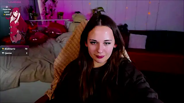 Makima lee online show from 15, 2, 2025