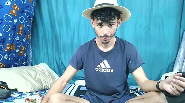 Snapshot of Luckbigcock64 chatting on 10, 2, 2025 Luckbigcock64 online show from 10, 2, 2025