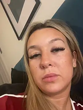 Busty-Bambi online show from 14, 3, 2025