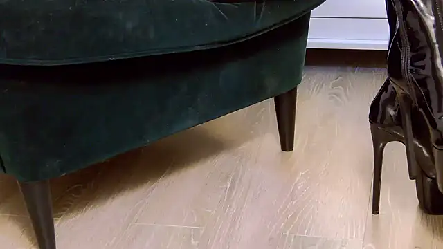 FeetVibe online show from 5, 1, 2025