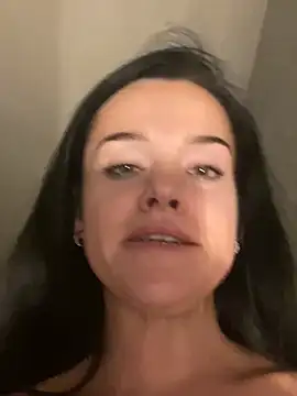 English-Chloe96 online show from 3, 1, 2025