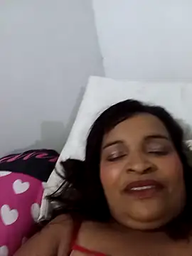 Snapshot of _violetta_- chatting on 6, 5, 2026 violetta - online show from 6, 5, 2026