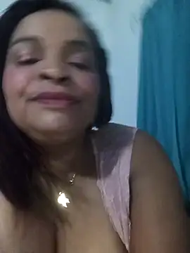 Snapshot of _violetta_- chatting on 12, 5, 2026 violetta - online show from 12, 5, 2026