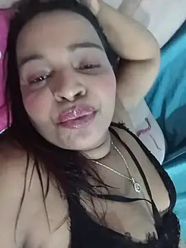 Snapshot of _violetta_- chatting on 13, 5, 2026 violetta - online show from 13, 5, 2026