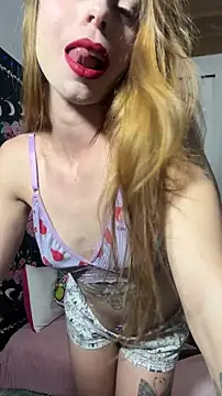 RuivaRaposinha online show from 13, 11, 2025