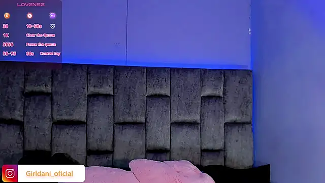 Snapshot of Liittle_foxxxy chatting on 28, 1, 2025 Liittle foxxxy online show from 28, 1, 2025