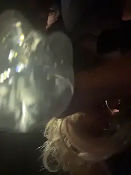 Snapshot of EllaSnow chatting on 12, 4, 2026 EllaSnow online show from 12, 4, 2026