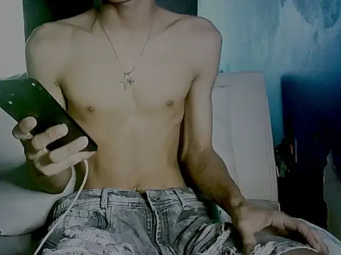 Snapshot of Key_198 chatting on 17, 12, 2024 Key 198 online show from 17, 12, 2024