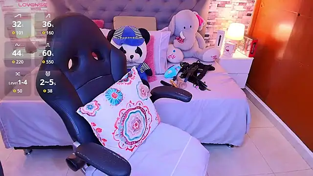 italy   boobs online show from 30, 11, 2025