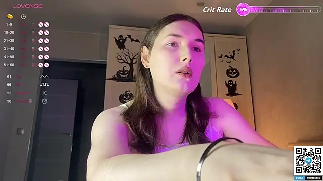 Maria Bowie online show from 6, 11, 2025