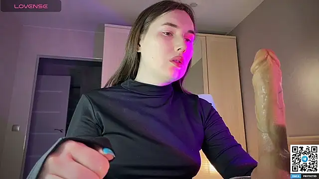 Maria Bowie online show from 14, 5, 2026
