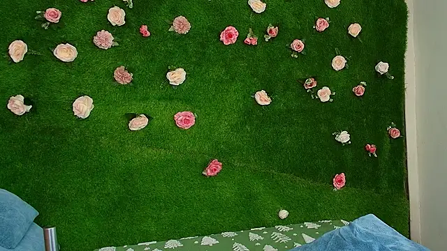 Snapshot of Huge_Titties_ chatting on 22, 2, 2026 Huge Titties online show from 22, 2, 2026