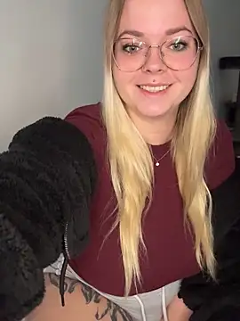 AnnaLenaaa online show from 4, 12, 2024