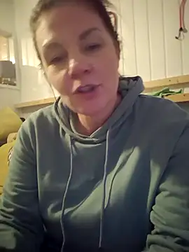 420Curvybabe online show from 16, 1, 2025