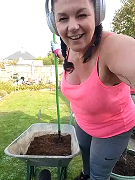 420Curvybabe online show from 7, 10, 2025