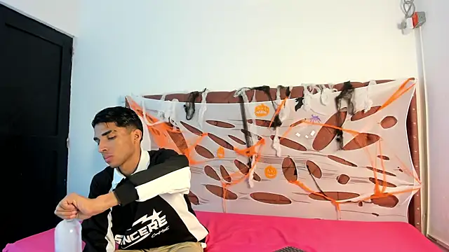 boys yourparty online show from 18, 10, 2025