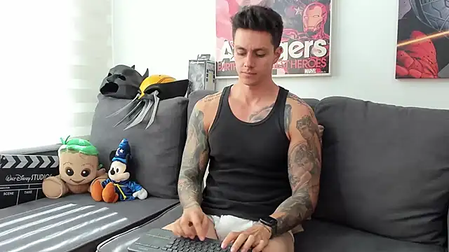 Snapshot of JeanBroc chatting on 14, 6, 2026 JeanBroc online show from 14, 6, 2026