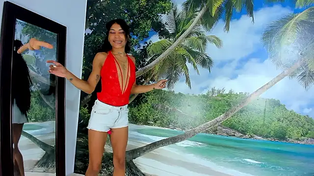 Snapshot of Mieldeluna chatting on 8, 12, 2024 Mieldeluna online show from 8, 12, 2024