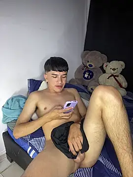 benji hoter online show from 8, 5, 2026