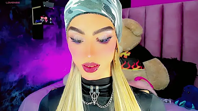 dollswit01 online show from 28, 2, 2025