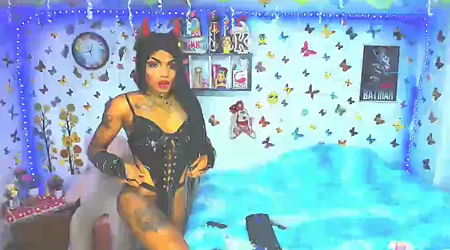 Snapshot of marianaoficial249701 chatting on 8, 3, 2025 marianaoficial249701 online show from 8, 3, 2025
