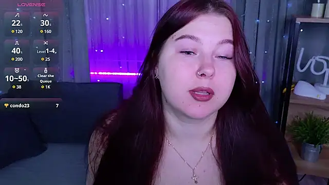 Snapshot of EffyEvansy chatting on 11, 1, 2025 EffyEvansy online show from 11, 1, 2025