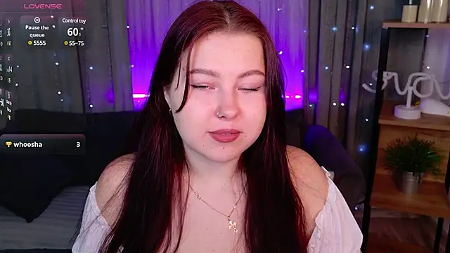 Snapshot of EffyEvansy chatting on 22, 2, 2025 EffyEvansy online show from 22, 2, 2025