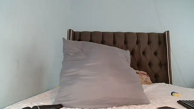 Snapshot of CHOCKYCHOCX2 chatting on 20, 2, 2025 CHOCKYCHOCX2 online show from 20, 2, 2025