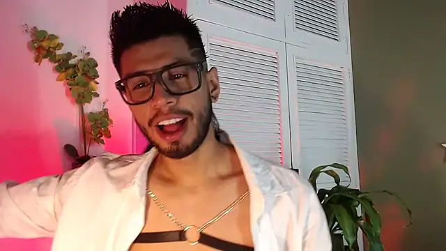 Colby brown03 online show from 8, 9, 2025