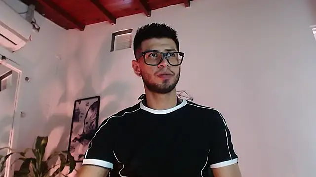 Colby brown03 online show from 28, 6, 2026