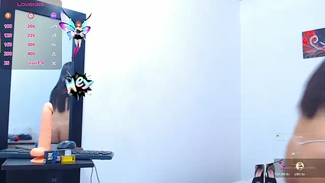 Snapshot of tifaniith chatting on 25, 10, 2025 tifaniith online show from 25, 10, 2025