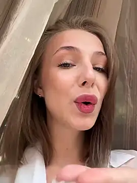 Snapshot of CaseyStar chatting on 12, 12, 2024 CaseyStar online show from 12, 12, 2024