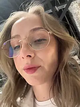 Snapshot of CaseyStar chatting on 29, 1, 2025 CaseyStar online show from 29, 1, 2025