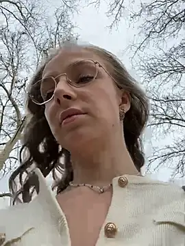 Snapshot of CaseyStar chatting on 14, 3, 2025 CaseyStar online show from 14, 3, 2025