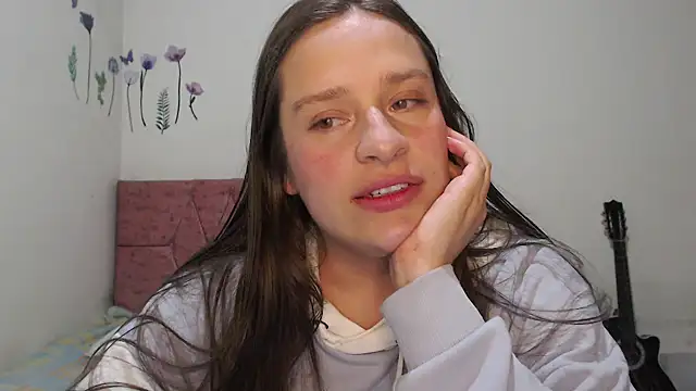 Snapshot of Serenity chatting on 24, 4, 2026 Serenity online show from 24, 4, 2026