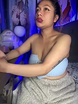 Im Little online show from 6, 12, 2024
