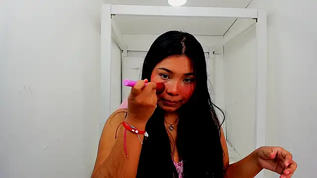 Snapshot of lauren_sofia19 chatting on 25, 2, 2025 lauren sofia19 online show from 25, 2, 2025