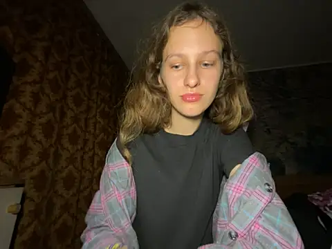 Snapshot of Eva_Angel3 chatting on 30, 9, 2025 Eva Angel3 online show from 30, 9, 2025