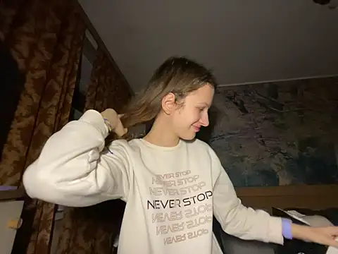 Snapshot of Eva_Angel3 chatting on 11, 10, 2025 Eva Angel3 online show from 11, 10, 2025