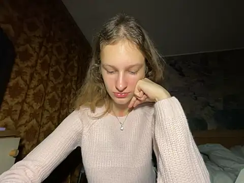 Snapshot of Eva_Angel3 chatting on 21, 10, 2025 Eva Angel3 online show from 21, 10, 2025