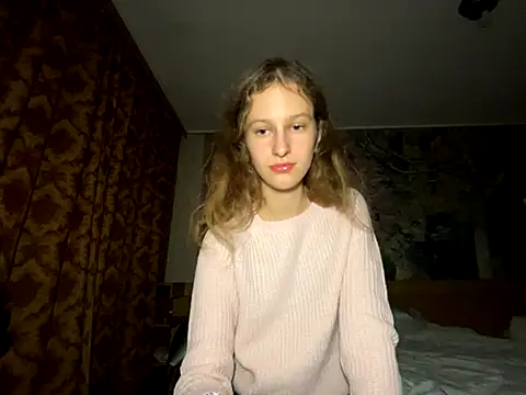 Snapshot of Eva_Angel3 chatting on 22, 10, 2025 Eva Angel3 online show from 22, 10, 2025