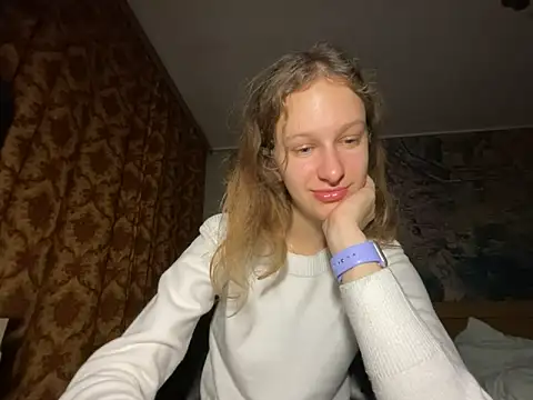 Snapshot of Eva_Angel3 chatting on 23, 10, 2025 Eva Angel3 online show from 23, 10, 2025